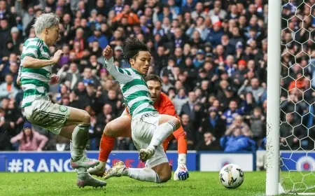 Rangers Vs Celtic end 2-2 as Hearts and Motherwell profit