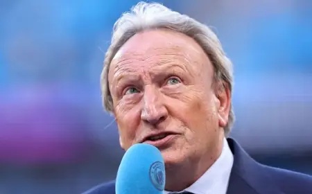 Neil Warnock takes temporary charge at Torquay United after Paul Wotton sacked following 5-0 Chelmsford defeat