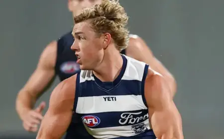 Scott Supports Bruhn’s Comeback; Smith and Dean Debut for Blues; Dons Thriving