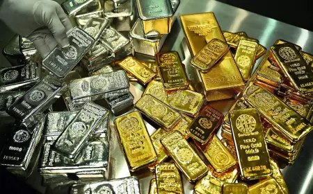 Slv Stock stays in focus as Heraeus warns prices could fall while Middle East tensions lift safe‑haven demand