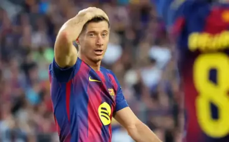 Lewandowski Absent as Barcelona Faces Copa del Rey Challenge