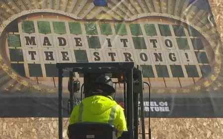 Vanna White puzzle board arrives at Strong Museum; vanna white-era piece moved inside