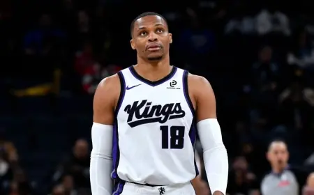 Suns Vs Kings: Booker Returns as Phoenix Seeks Sweep in Sacramento