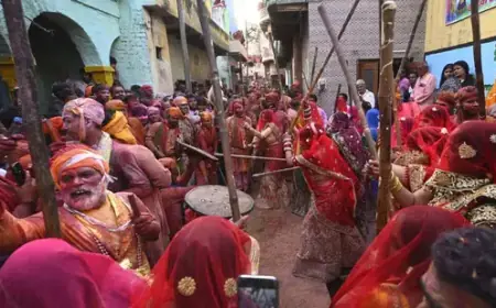 India Celebrates Holi 2026: From Lathmar Holi to Punjab’s Hola Mohalla
