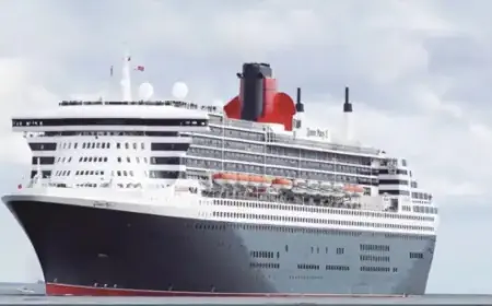 Queen Mary 2 and Cunard’s Luxury Liners Thrive on Smooth Seas