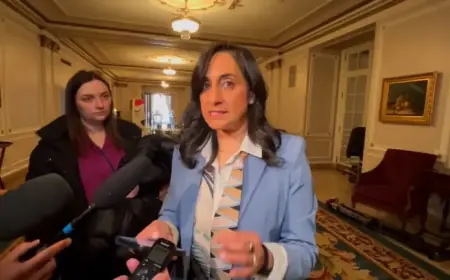 Anand Urges Canadians to Use Commercial Flights to Exit Middle East