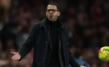 Chelsea’s Liam Rosenior Demands Accountability Following Recent Red Card