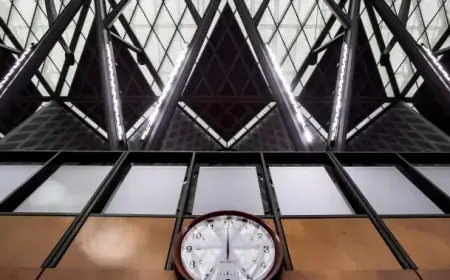 Most Canadians Maintain Daylight Saving Time as B.C. Ends It