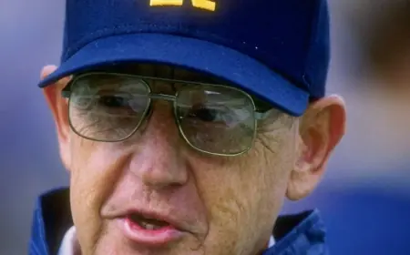 Lou Holtz Cause of Death remains undisclosed as family confirms death at 89