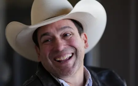 Bobby Pulido Wins Texas Democratic Primary: Tejano Star Eyes Congress