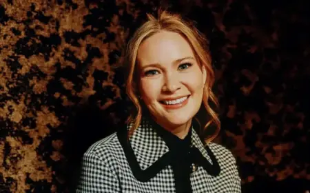 Sarah J. Maas Unveils Release Dates for Upcoming Two ‘ACOTAR’ Books