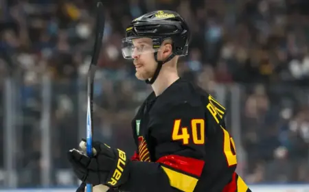 Elias Pettersson Breaks Canucks’ Single-Season Record