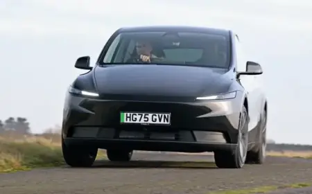 February Car Sales Surge: Best Performance Since 2004 Despite Slowing EV Demand