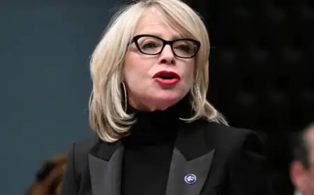 “Public Figures Required to Wear This Mask”