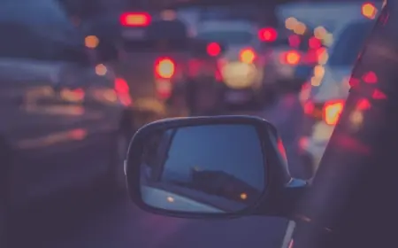 Vehicle Accident Lawyers Cited After Two Separate Crashes in Valencia and Los Angeles