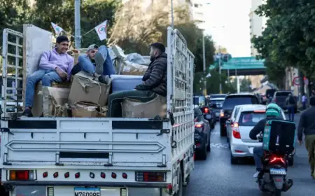 Israel’s Smotrich Threatens Beirut Suburbs as Evacuations Begin