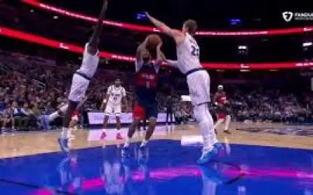 Justin Champagnie gets the hoop and the harm