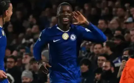 Debutant Joins Team for Opening Round Matchup