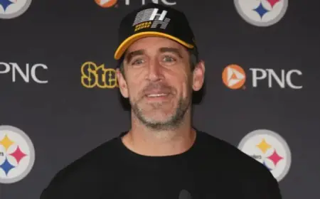 Aaron Rodgers Reaffirms No Interest in Sports Media Careers