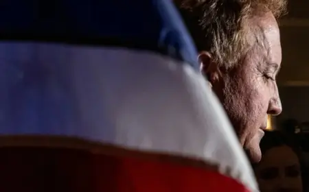 Trump Hints at Challenging His Own Movement in Texas Visit