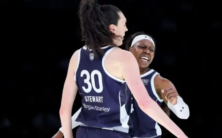 Arike Ogunbowale chips in as Mist beat Phantom for Unrivaled crown