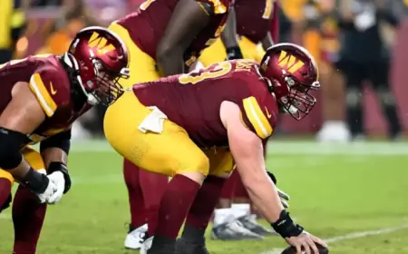 Chargers Sign Agreement with Tyler Biadasz