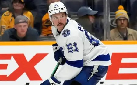 Blackhawks Trade for Derrick Pouliot, Send Aidan Thompson to Rangers