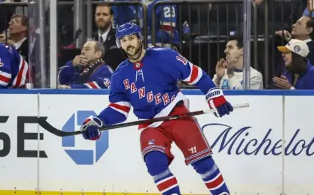 Vincent Trocheck Trade Narrowed to Two Final Teams