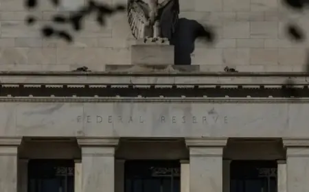 Jobs Data Weakness Highlights Fed’s Struggle Amid Inflation and War Risks