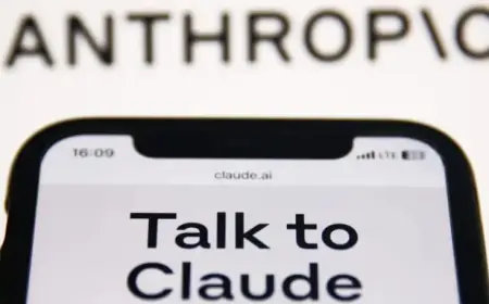 Anthropic Graph Reveals Jobs Most Threatened by AI Replacement