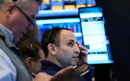 Oil Prices Soar as Iran Conflict Disrupts Strait of Hormuz Trade