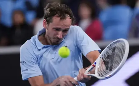 Tennis Stars Face Travel Challenges Amid Ongoing Middle East Conflict