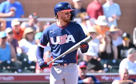 Bobby Witt Jr’s Bald-Eagle Bat Steals the Spotlight While WBC Uniforms and New Era Caps Draw Criticism