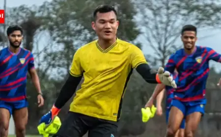 Chennaiyin FC Faces Kerala Blasters in Saturday Showdown