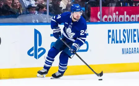 LA Kings Trade for Forward Scott Laughton, Send Conditional Pick to Toronto