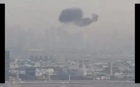 Explosions Rock Dubai, Disrupting Flights Amid Iran Conflict