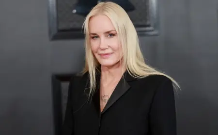 Daryl Hannah Demands Correction After Love Story Jfk Portrayal Sparks Backlash