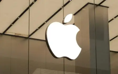 Apple Elevates Steve Lemay and Molly Anderson to Executive Leadership Page