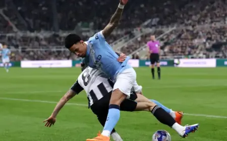 Marmoush Stars as Manchester City Advances to Quarters, Defeating Newcastle 3-1