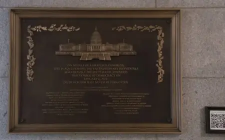 Capitol Unveils Jan. 6 Police Tribute Plaque After 3-Year Delay