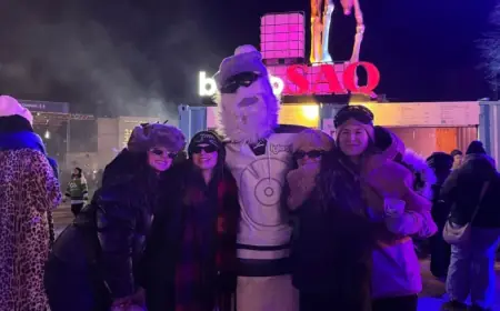 Igloofest Quebec opens as crowd braves the cold for its 4th edition
