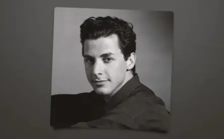 ‘Will & Grace’ Star Passes Away at 60