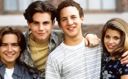‘Boy Meets World’ Cast Honors Stephen Hibbert’s Passing