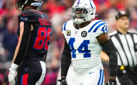 Packers Acquire LB Zaire Franklin, Trade Colby Wooden