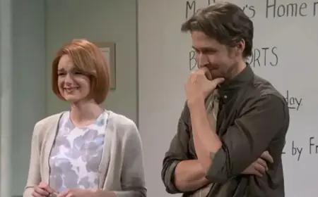 Ashley Padilla, Ryan Gosling Team Up for Crime Sketch on ‘SNL’