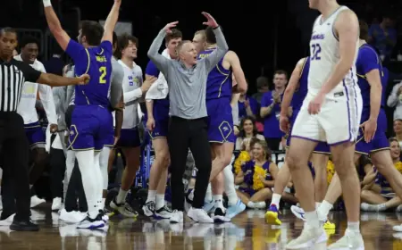 St Thomas Basketball win sends St. Thomas to Summit League semifinals