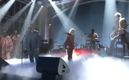 Gorillaz Perform ‘Clint Eastwood’ and ‘The Moon Cave’ Live