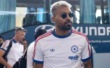 Hardik Pandya Girlfriend Sightings Spark Questions About Team Discipline and Focus