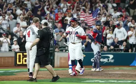 Kyle Schwarber Propels Team USA to 9-1 Victory in World Baseball Classic