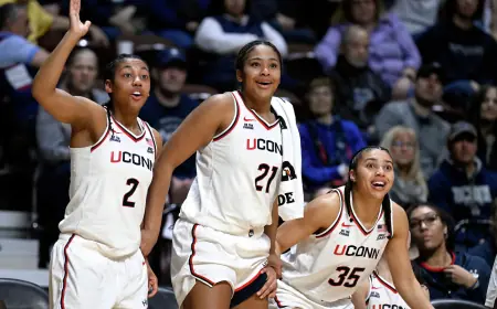 UConn Women's Basketball Destroys Creighton 100-51 — Huskies in Big East Championship Monday Night